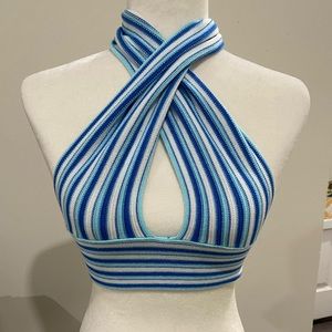 Blue cropped tank top